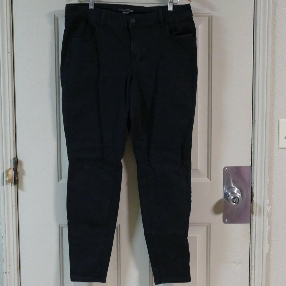 Maurices Mid-Rise Skinny Jeans Size 18W
